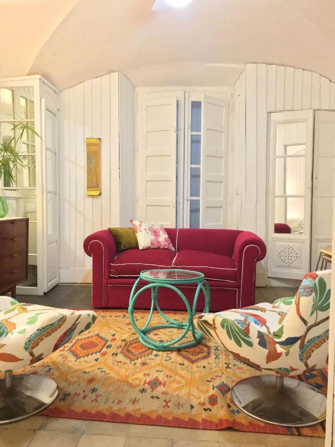 Apartamentos Tukasa Vintage Caces Dış mekan fotoğraf