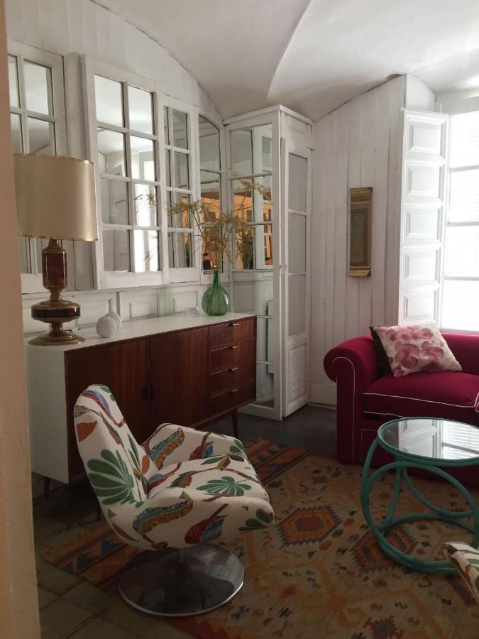 Apartamentos Tukasa Vintage Caces Dış mekan fotoğraf