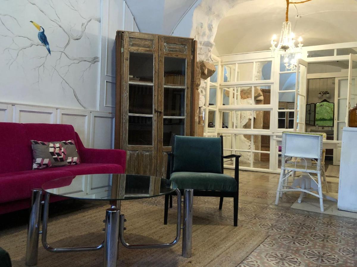 Apartamentos Tukasa Vintage Caces Dış mekan fotoğraf